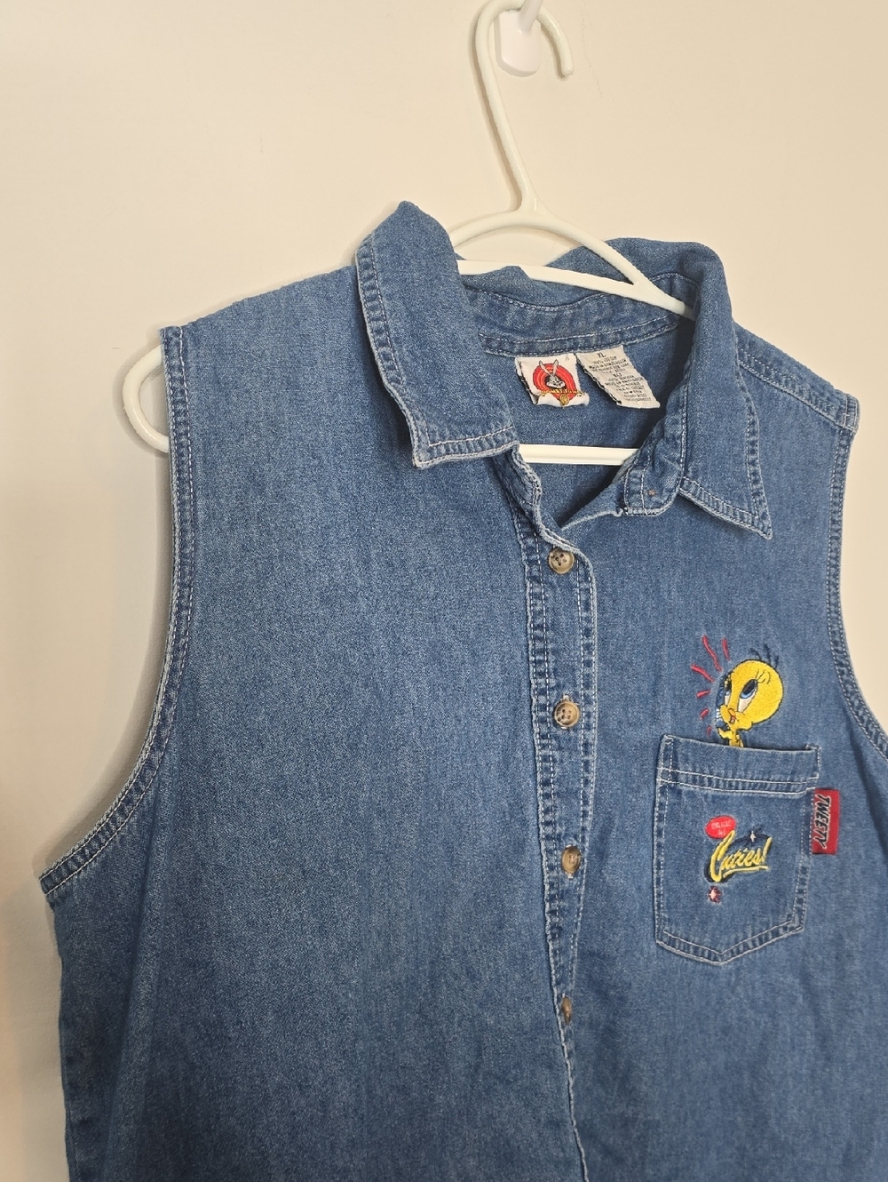 Y2k Warner Bros. Looney Tunes Denim Shirt with Tweety Bird - Picture 5 of 7